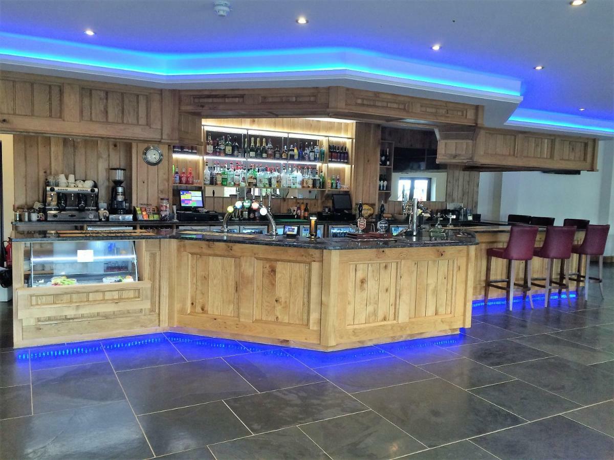 Riverside Park & Country Club South Molton Esterno foto